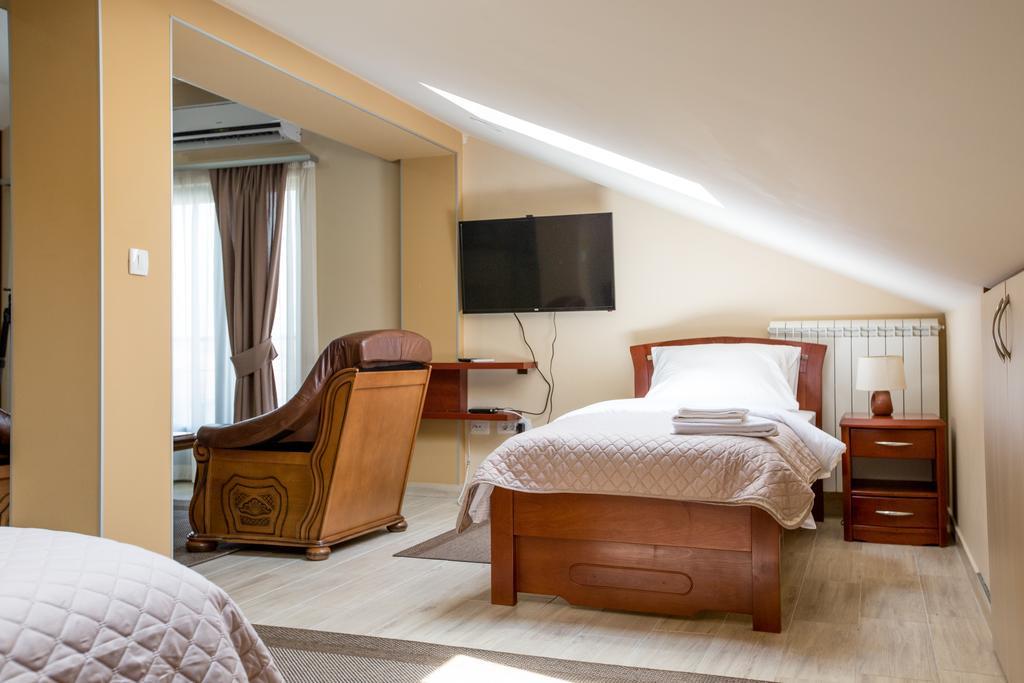Apartmani Mg Nikšić Dış mekan fotoğraf